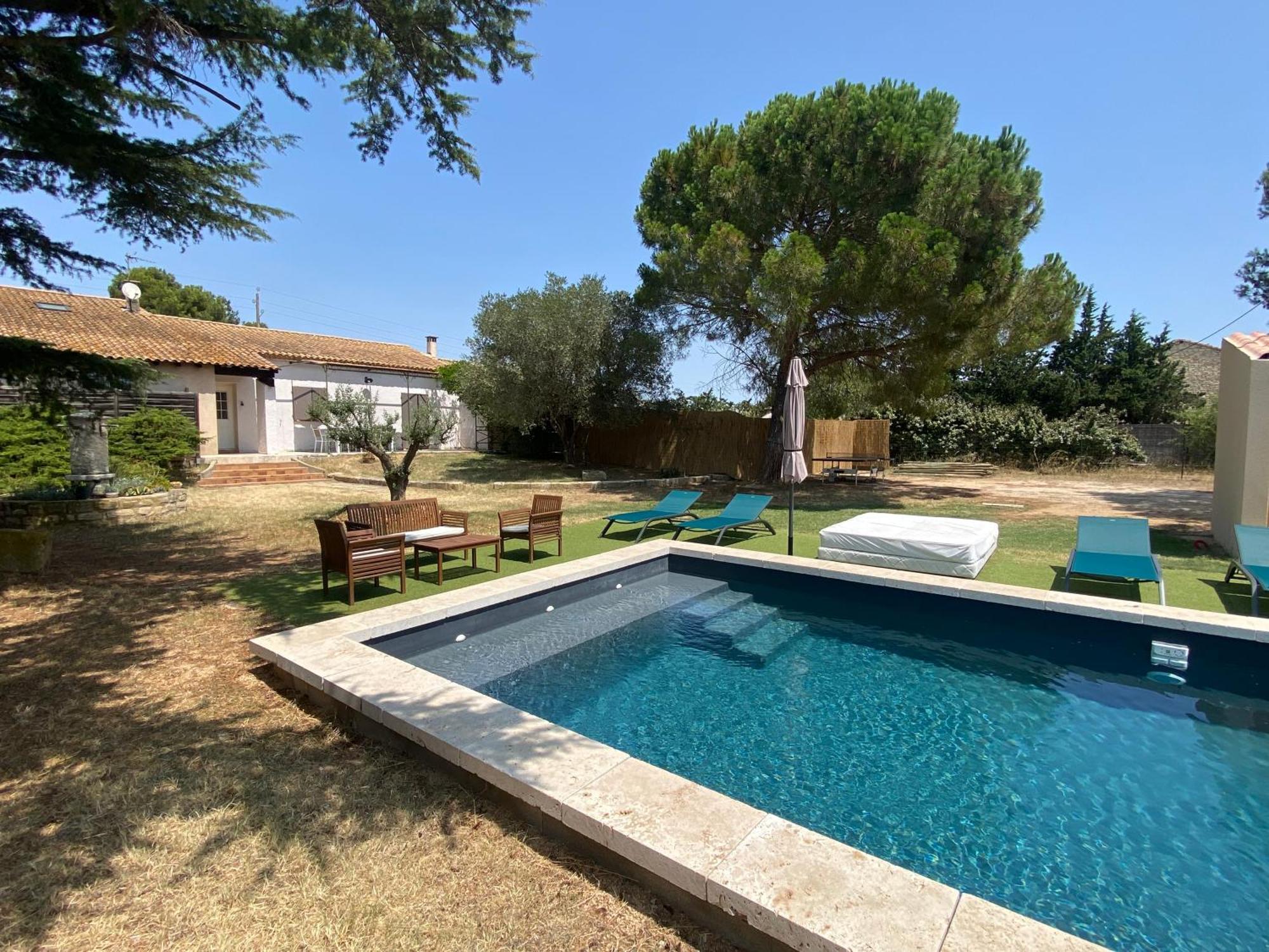 Le Cypres De Casimir Βίλα Beaucaire  Εξωτερικό φωτογραφία